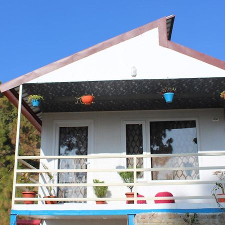 Ghughuti Resort Lansdowne ランズドーン エクステリア 写真