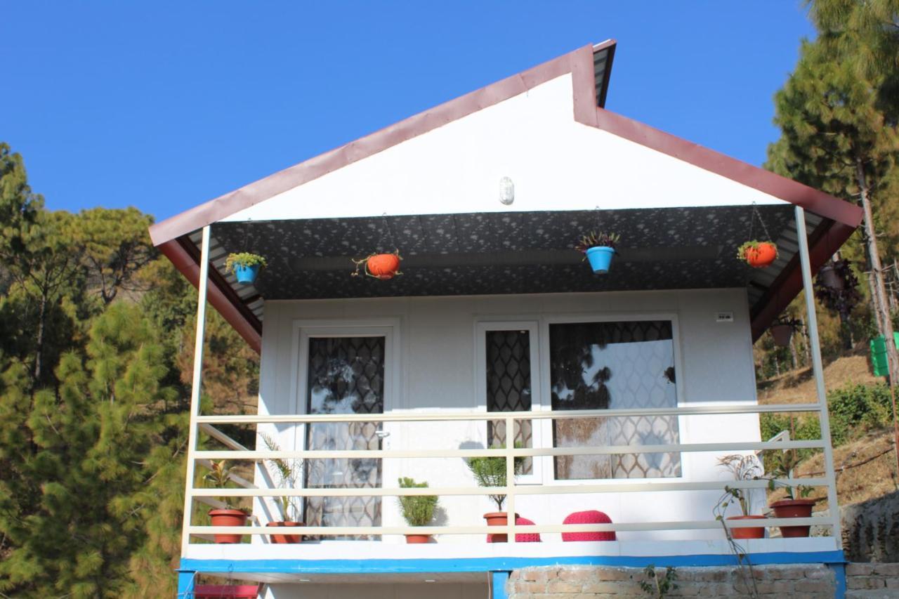 Ghughuti Resort Lansdowne ランズドーン エクステリア 写真