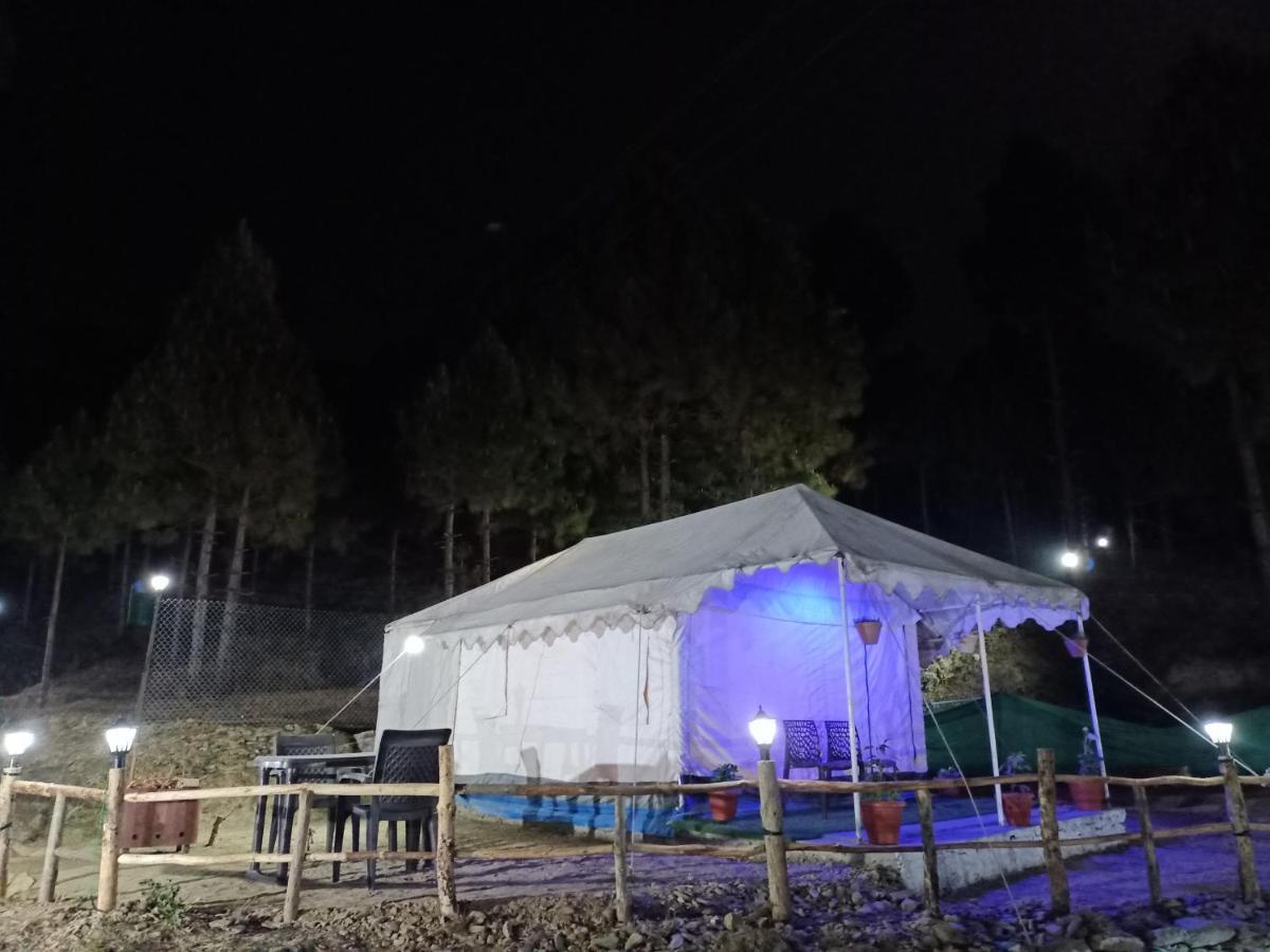 Ghughuti Resort Lansdowne ランズドーン エクステリア 写真