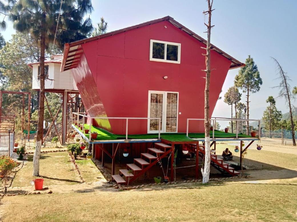 Ghughuti Resort Lansdowne ランズドーン エクステリア 写真